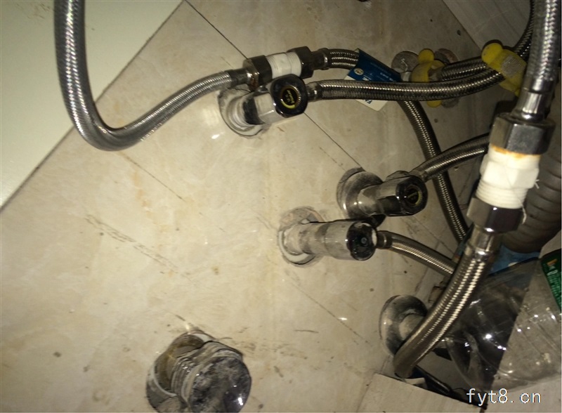 阜阳专业上门(水电、电路、灯具、水管、卫浴)维修电话